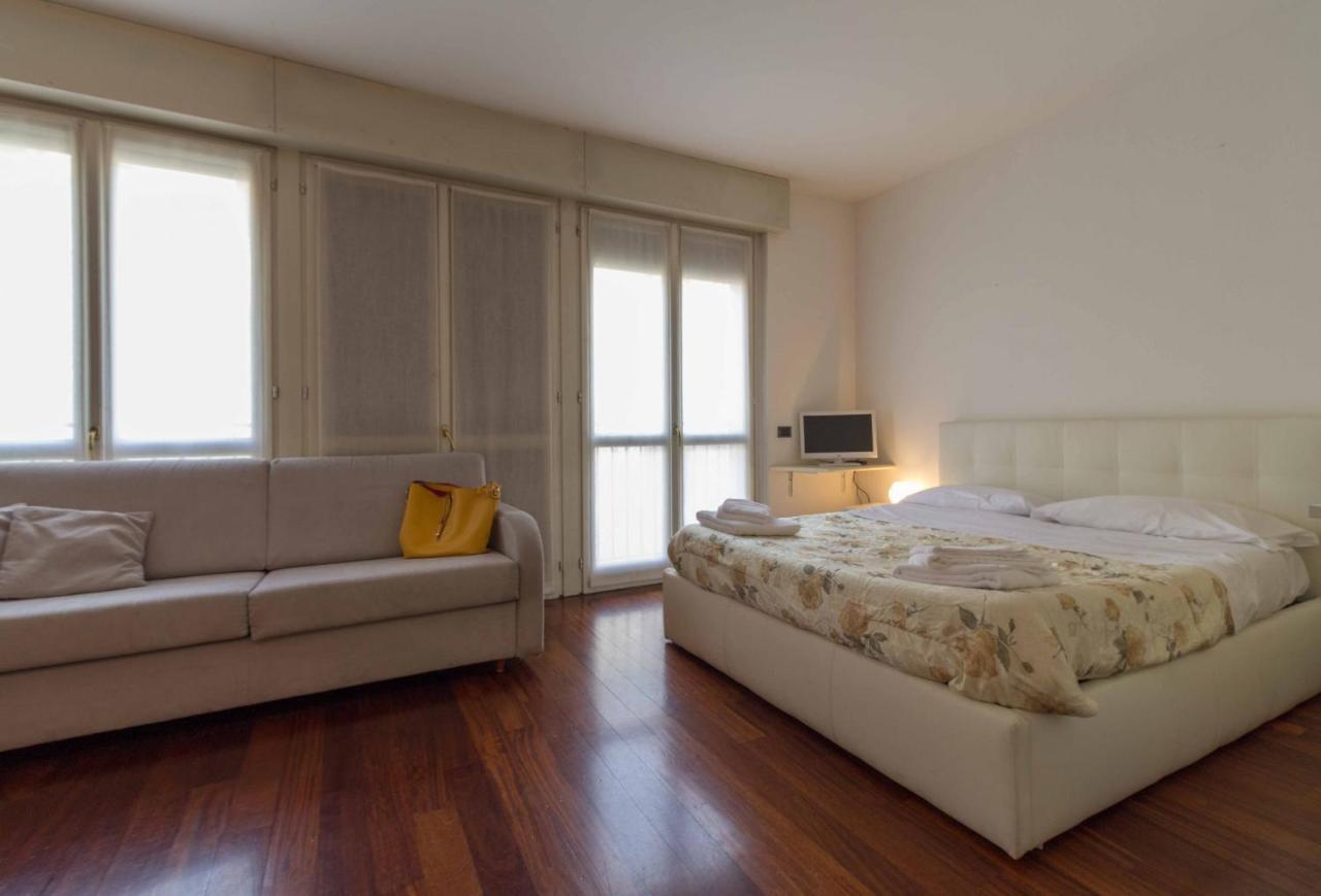 Studio Roma 41 - Affitti Brevi Italia Apartment Lecco Exterior photo
